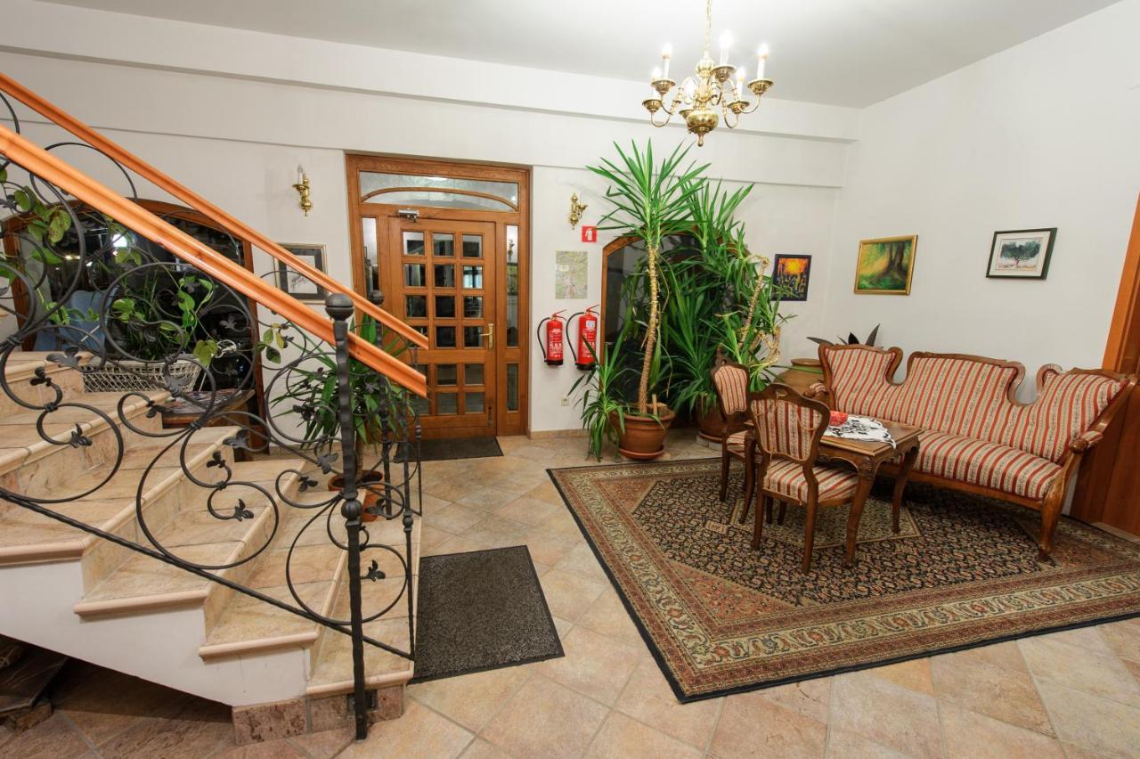 Hotel Sporn Radomlje ภายนอก รูปภาพ